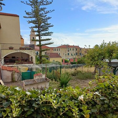 Casa Ribes Santo Stefano al Mare Exterior foto