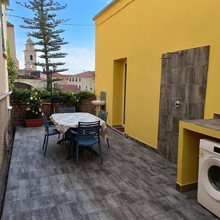 Casa Ribes Santo Stefano al Mare Exterior foto
