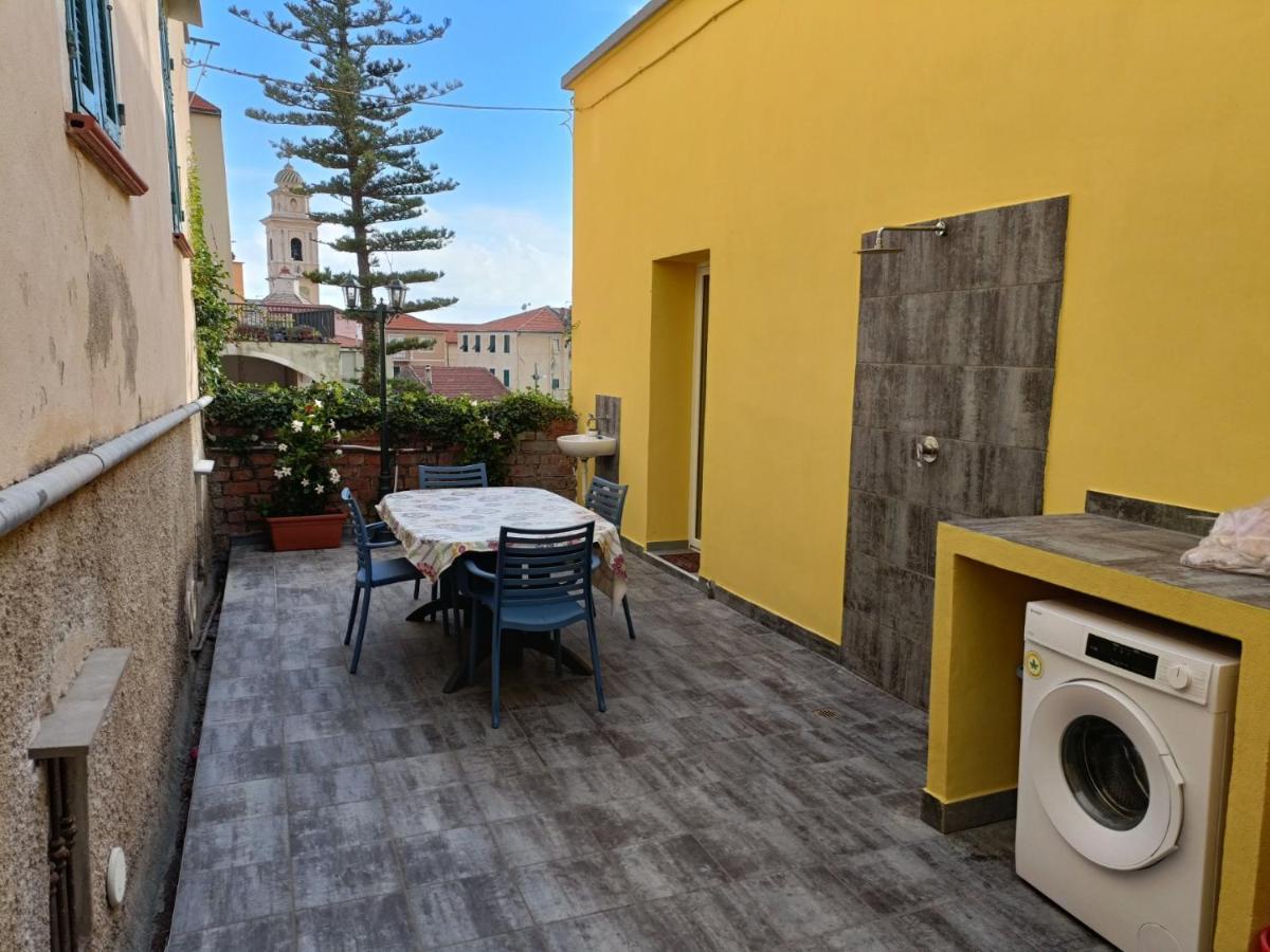 Casa Ribes Santo Stefano al Mare Exterior foto